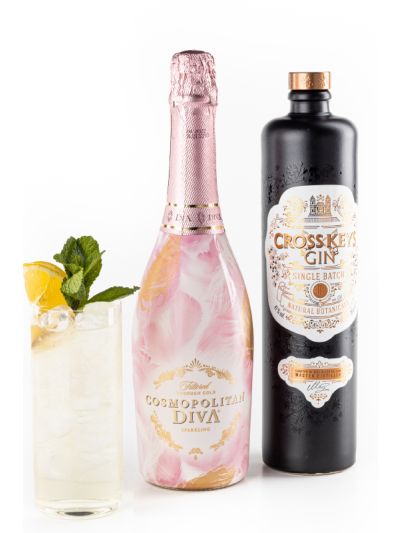 Kokteilis Botanical Gin Fizz